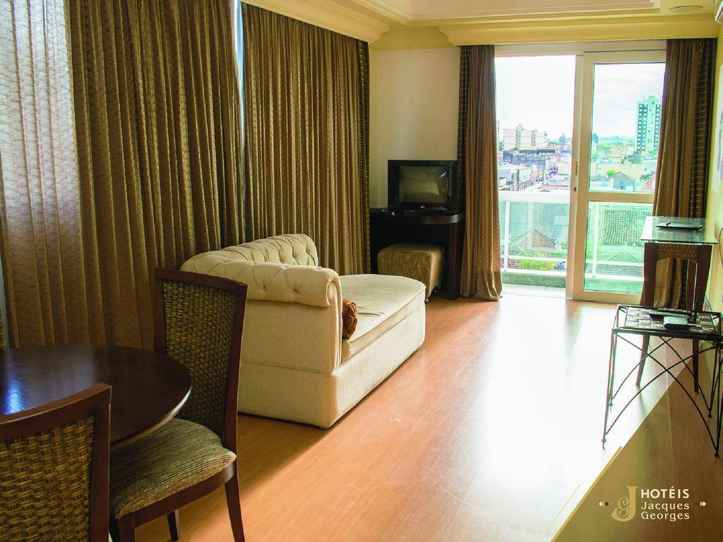 Hotel Jacques Georges Business Пелотас Экстерьер фото