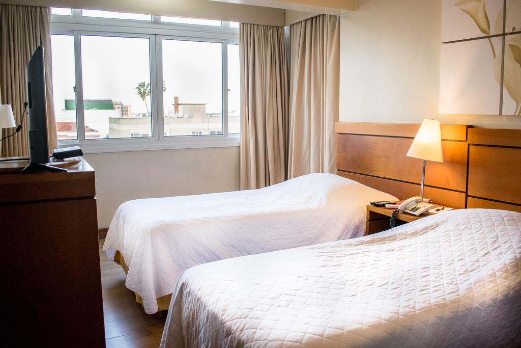 Hotel Jacques Georges Business Пелотас Экстерьер фото